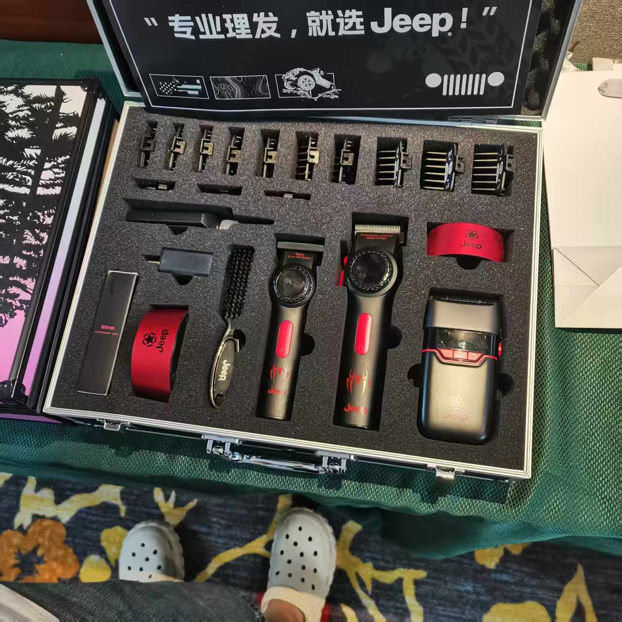 VGR越野套裝特別版電推剪美國正貨  高速馬達電推剪輯轉速7000-9000轉隨意調節